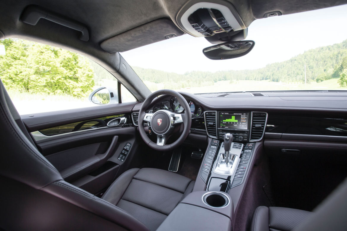 Porsche Panamera S-E Hybrid