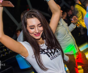 Shake That & Weekend w Shine Clubie