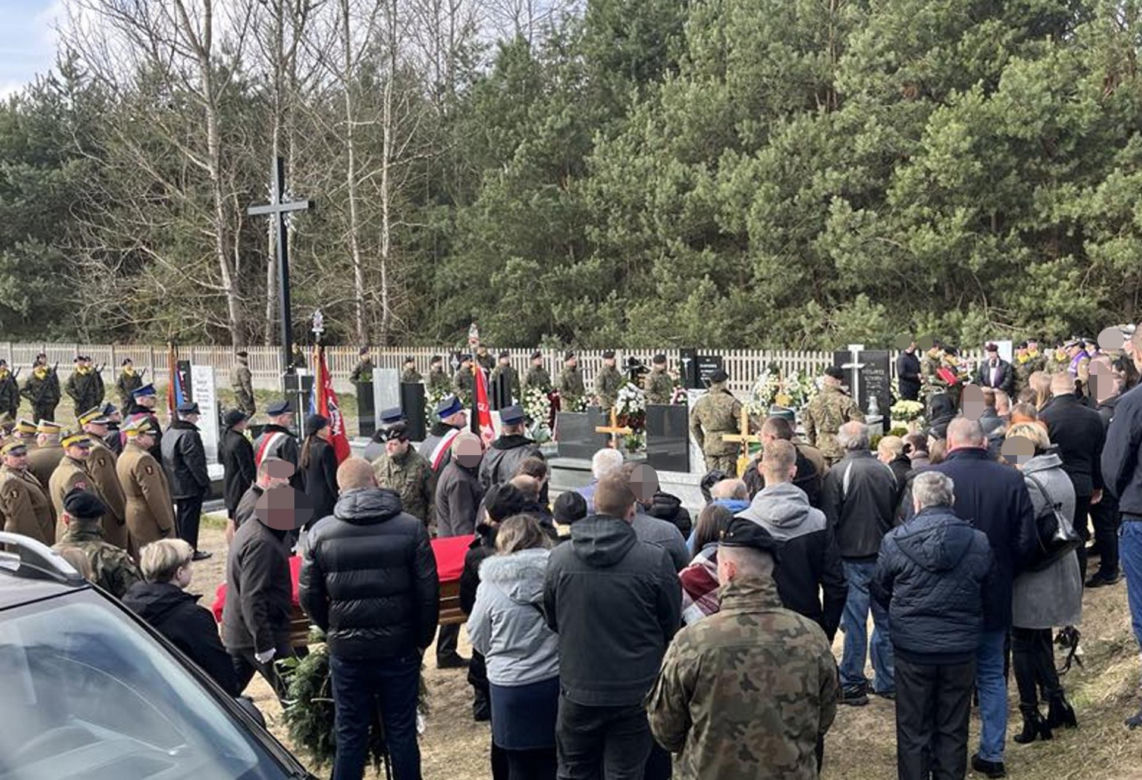Pogrzeb 20-letniego Roberta. Żołnierz zmarł na poligonie w Drawsku Pomorskim