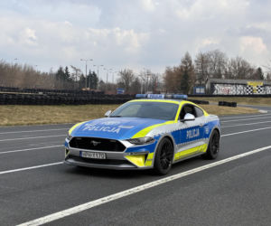 Ford Mustang trafił do radomskiej policji