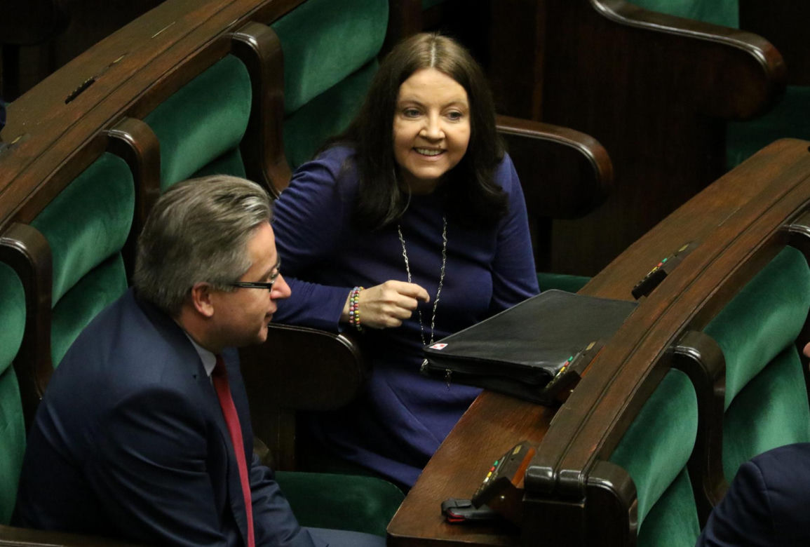 Kontrowersyjni posłowie
