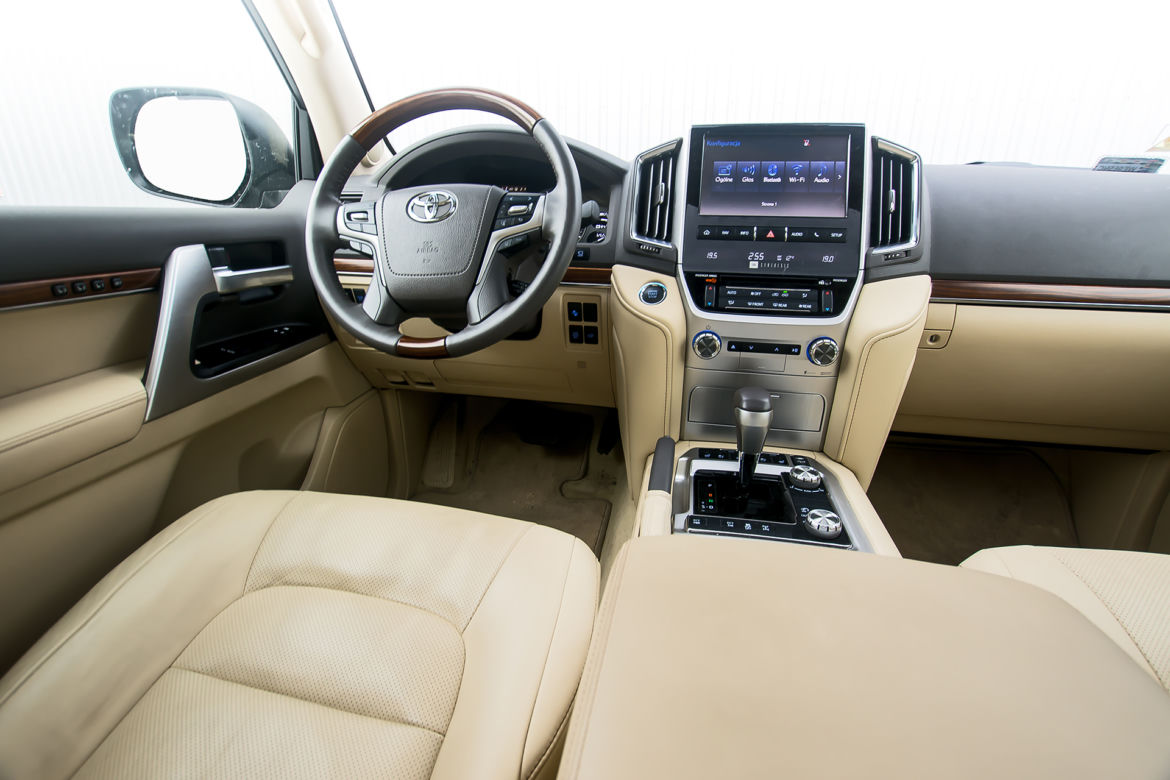 Toyota Land Cruiser V8 Limited