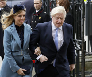 Boris Johnson przestał samodzielnie oddychać. Rozpacz ciężarnej narzeczonej 