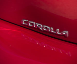 Toyota Corolla Hatchback 2.0 Hybrid 180 KM e-CVT Selection