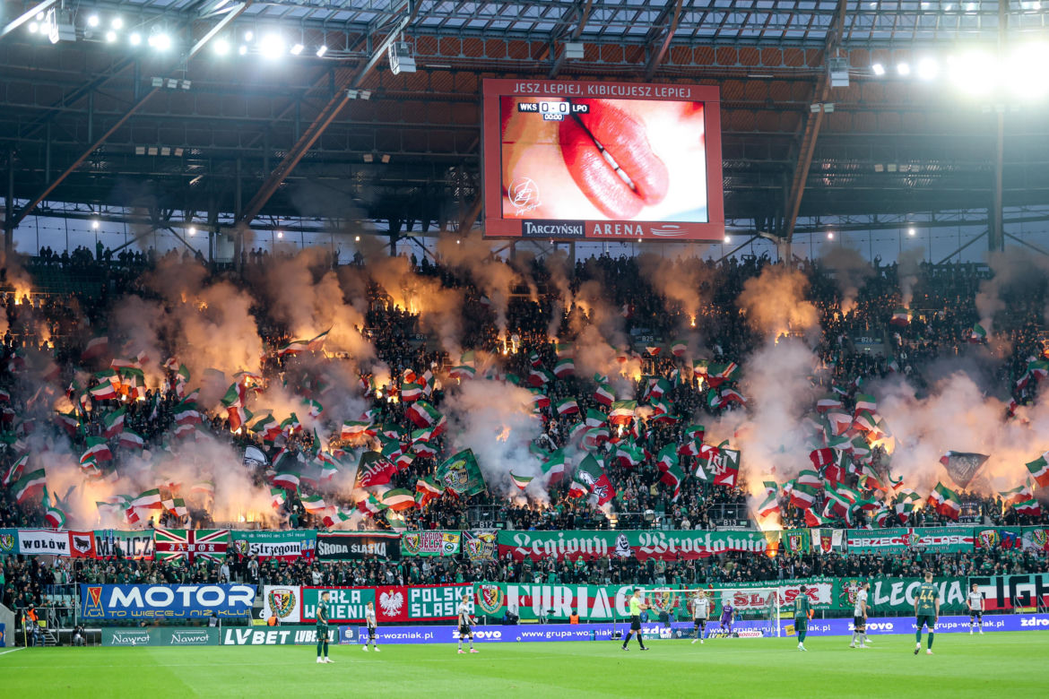 Śląsk Wrocław - Lech Poznań: Zdjęcia kibiców i zawodników z meczu 10. kolejki sezonu 2026/27 PKO BP Ekstraklasy