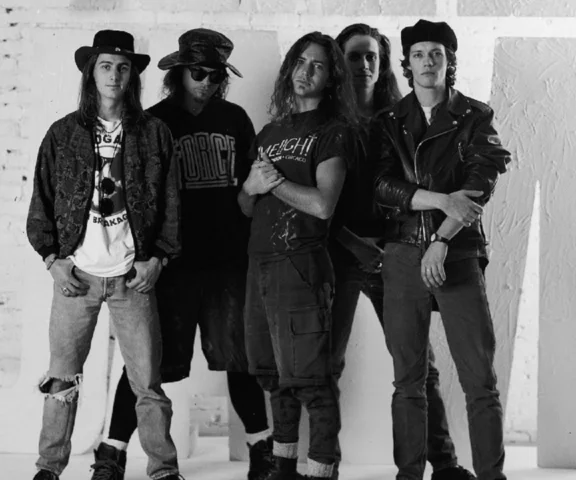 Ten utwór z Ten to faworyt fanów. Perełka nie była nawet oficjalnym singlem z debiutu Pearl Jam