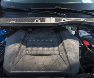 Peugeot e-2008 GT 136 KM