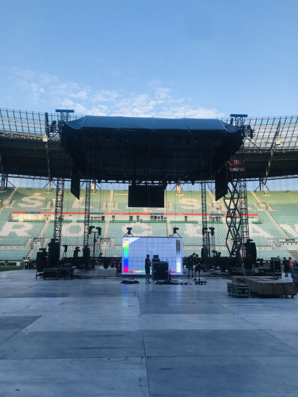 Stadion we Wrocławiu na 2 dni przed walką Usyk - Dubois