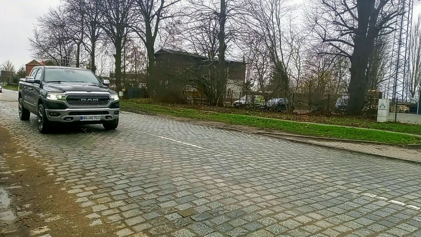 Ulica Cukrowa w Szczecinie to prawdziwy koszmar kierowców