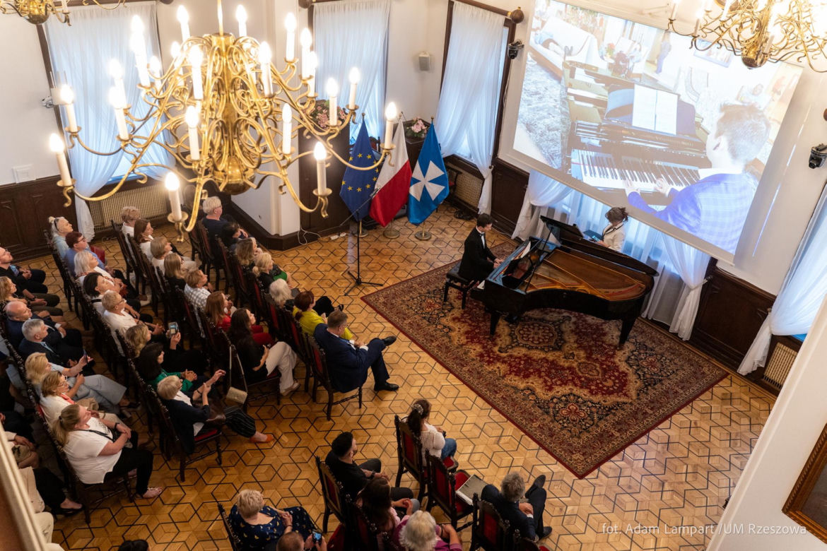Miłosz z Florydy zagrał dla mieszkańców Rzeszowa