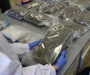 Policjanci zabezpieczyli prawie 20 kg narkotyków o wartości blisko 2 mln złotych