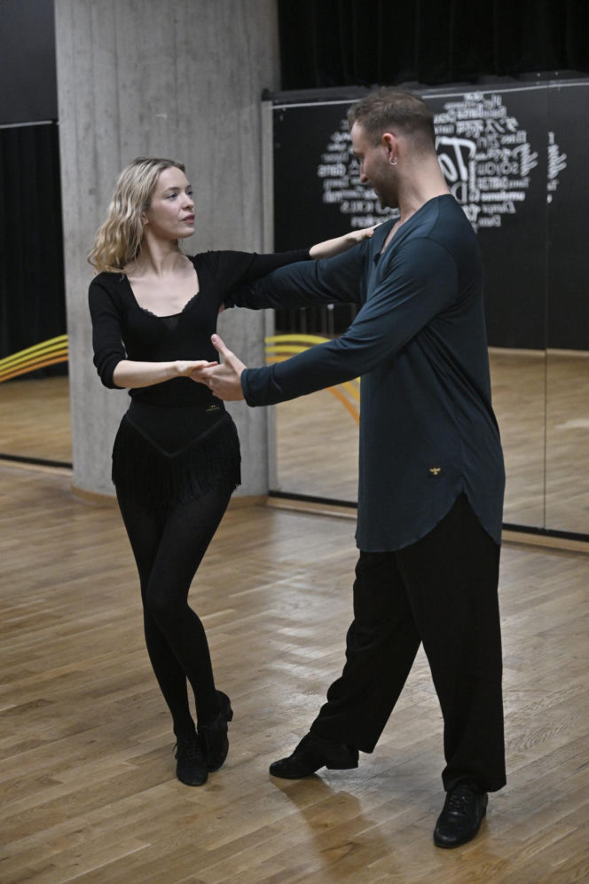 Kulesza uczy Gałązkę tańczyć