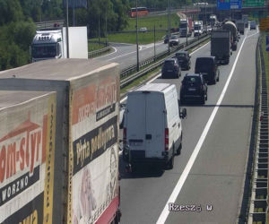 Zderzenie dziesięciu samochodów na A4 w Małopolsce
