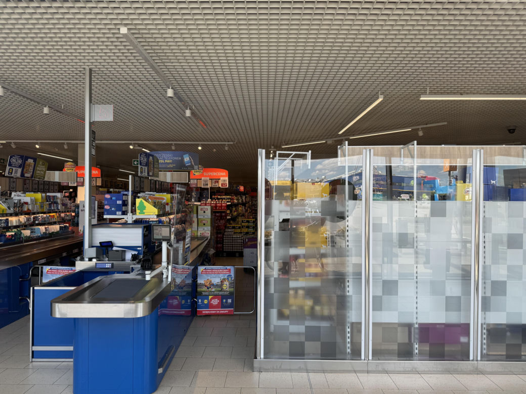 Centra handlowe w Warszawie zamknięte. Co się dzieje? Duża awaria