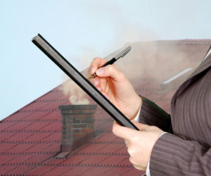 W sezonie grzewczym ten błąd może słono kosztować. Obowiązek dotyczy właścicieli domów