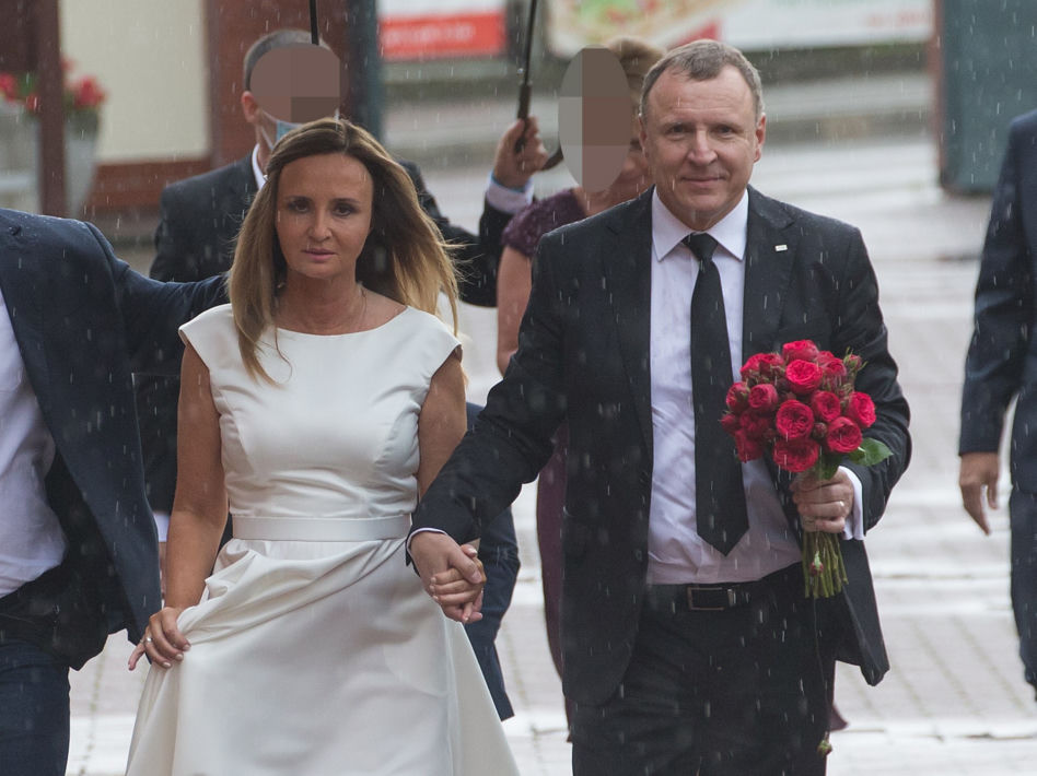 Państwo Kurscy wchodzą do kościoła