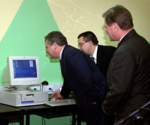 Wiśniewski z Mandaryną cofnęli nas do 2002