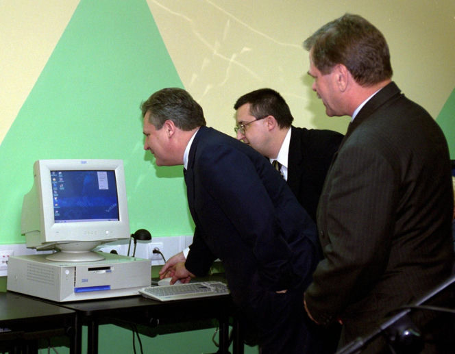 Wiśniewski z Mandaryną cofnęli nas do 2002