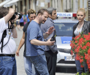 Ojciec Mateusz 10 sezon. Ksiądz Mateusz (Artur Żmijewski), sierżant Karolina Górska (Paulina Chapko)