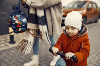 Zamiast „jak było w przedszkolu” zapytaj o to. Rodzice są zaskoczeni odpowiedziami