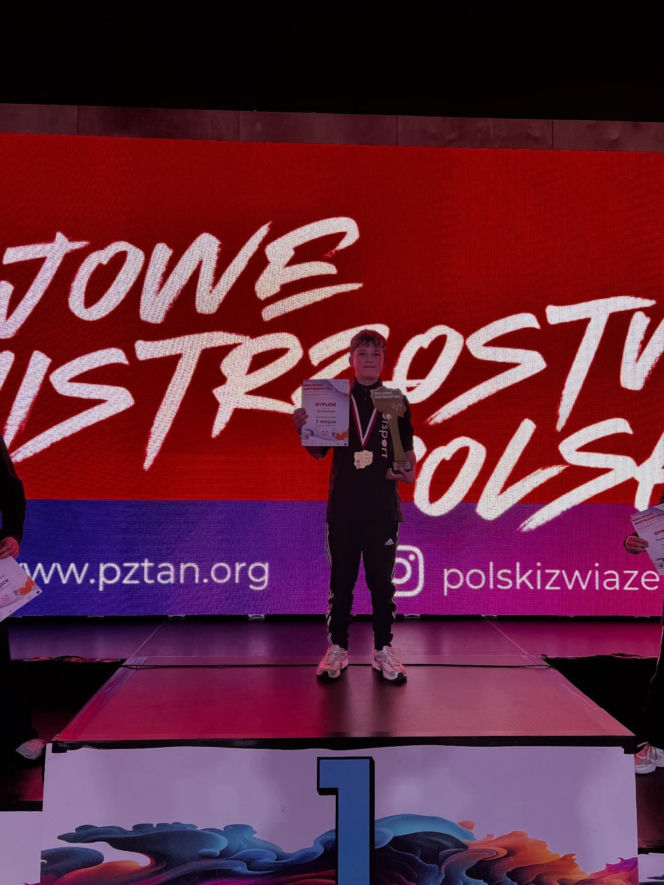 Sukces lubelskich tancerzy. LKS Breaking Dotsport z medalami