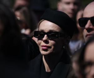 Doda na pogrzebie Łukasza Litewki. Wokalistka pożegnała zaprzyjaźnionego polityka