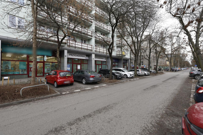 Klinika leczenia uzależnień przeniosła się z Pragi na Czerską. Mieszkańcy protestują