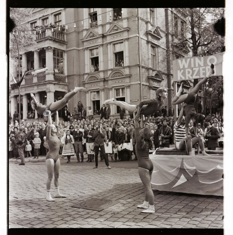 Winobranie w Zielonej Górze w latach 1963-1973. Oto jak bawiono się podczas największego Święta Wina w Polsce