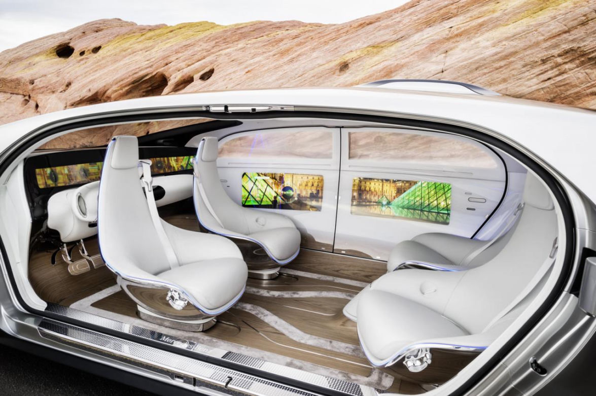 Autonomiczny Mercedes-Benz F 015 Luxury