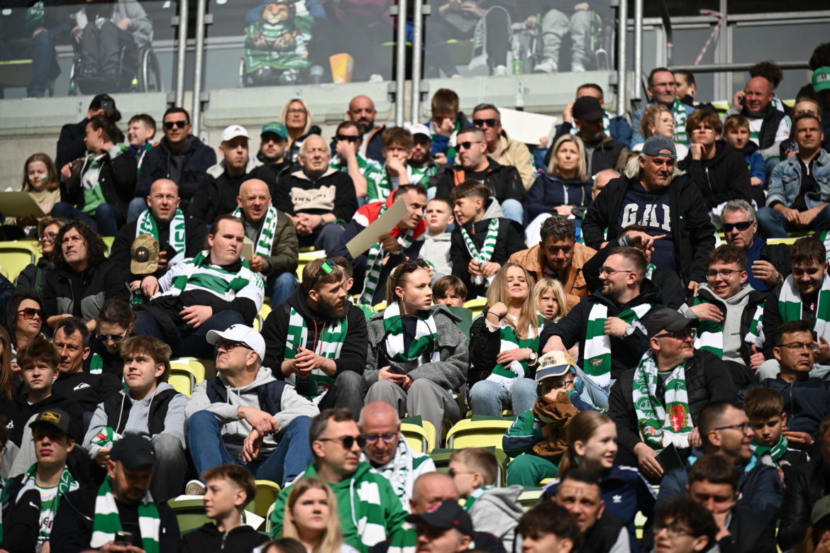 Lechia Gdańsk - Legia Warszawa: Zdjęcia kibiców z meczu 33. kolejki PKO BP Ekstraklasy