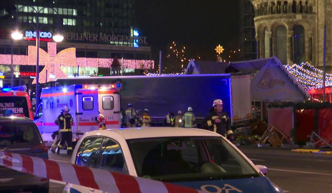 Tunezyjczyk sprawcą zamachu? Terrorysta wciąż na wolności!