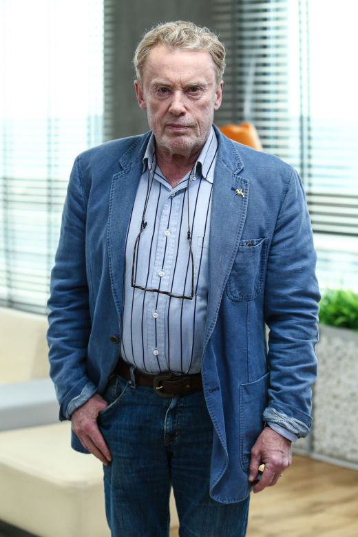 DANIEL OLBRYCHSKI