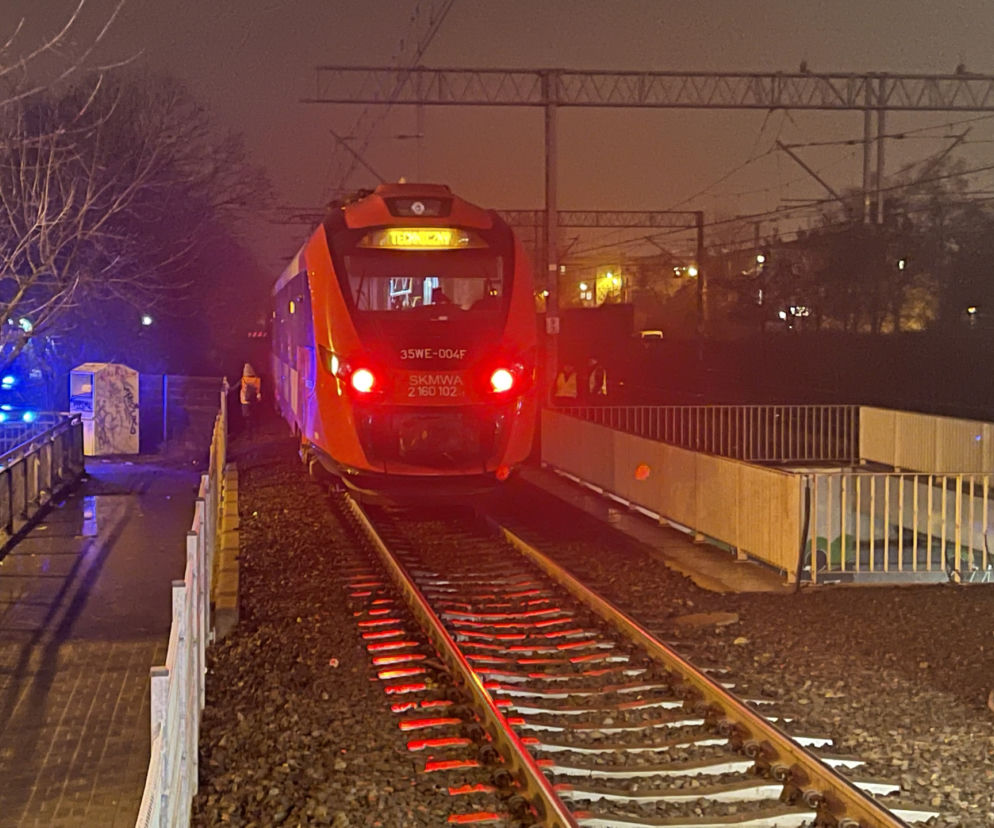 Makabra w Ursusie. Mężczyzna rozjechany przez pociąg 