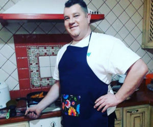 Co się stało z twarzą kierownika budowy z Nasz nowy dom?