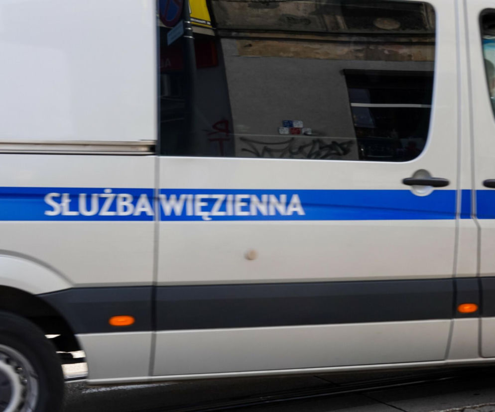 Mieli go zgwałcić koledzy z SW na wyjeździe służbowym. Zaskakujący finał sprawy
