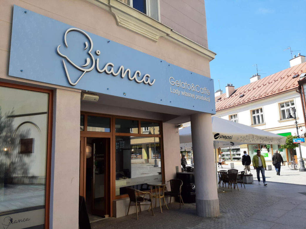 Lodziarnia Gelateria Bianca - ul. 3 Maja 1