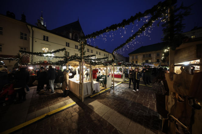 Kiermasz Bożonarodzeniowy na Małym Rynku w Krakowie
