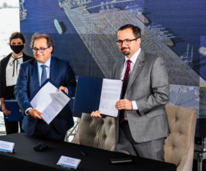 Morawiecki w Porcie Gdynia
