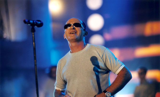 Andrzej Krzywy (De Mono)