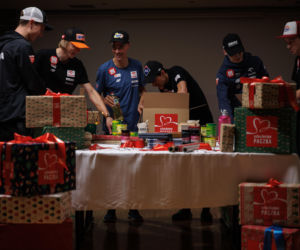 Polscy skoczkowie i Szlachetna Paczka