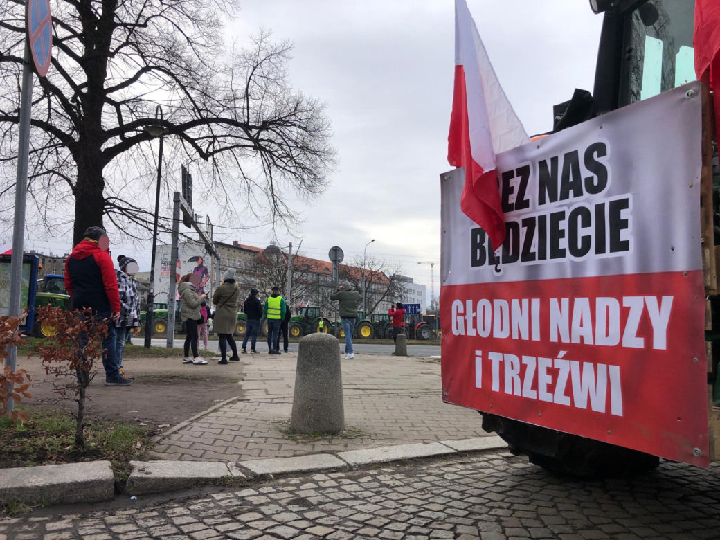 Totalny najazd na Wrocław, traktory na ulicach. Zgromadzenie rolników rozwiązane!