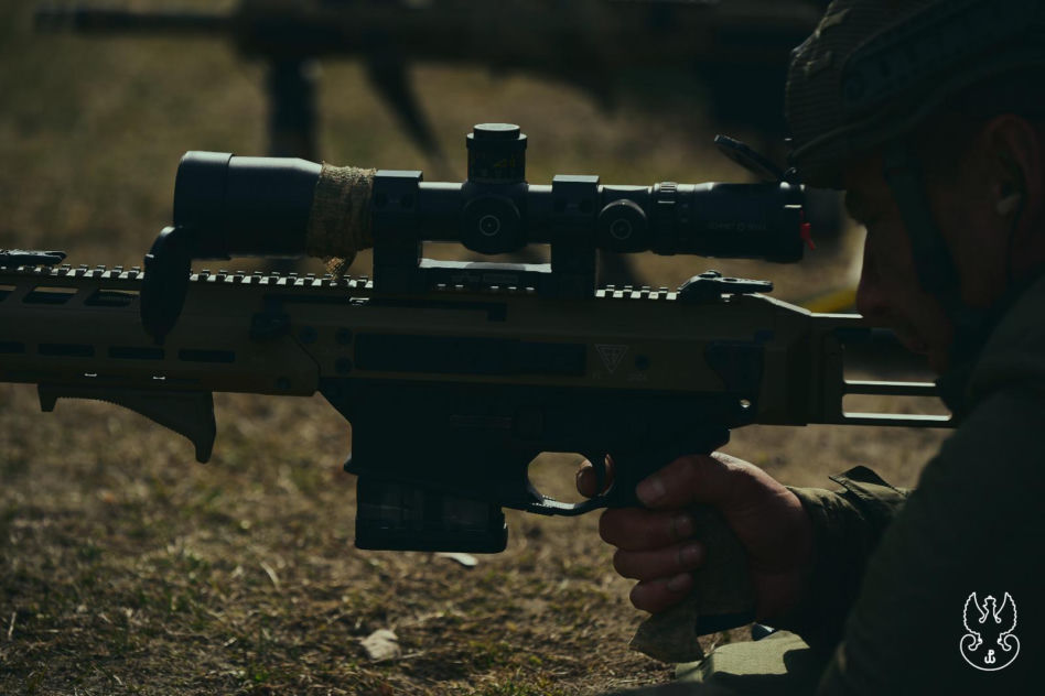 Instruktorzy WOT szkolą się z GROT 7.62N
