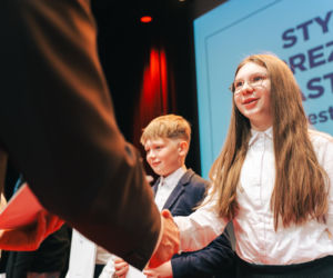 Najzdolniejsi uczniowie odebrali stypendia Prezydenta Miasta Siedlce