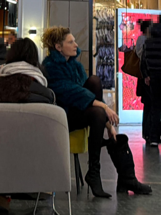 Agata Buzek na zakupach