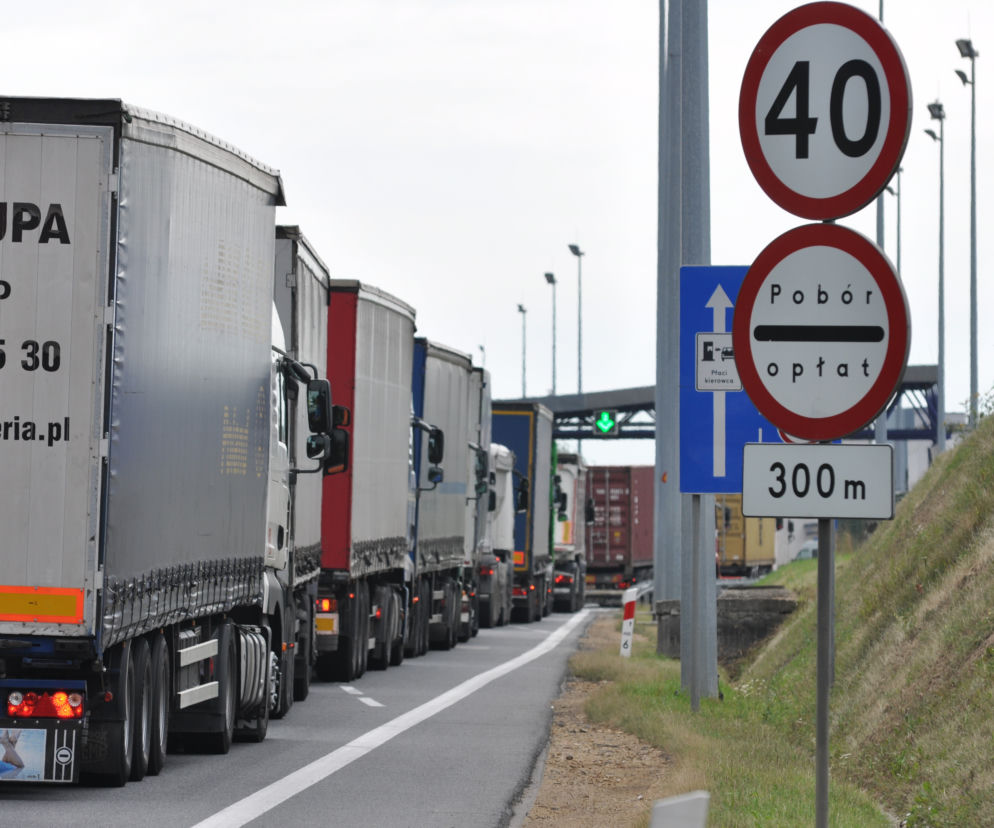 E-toll: co to jest? Jak korzystać z aplikacji?