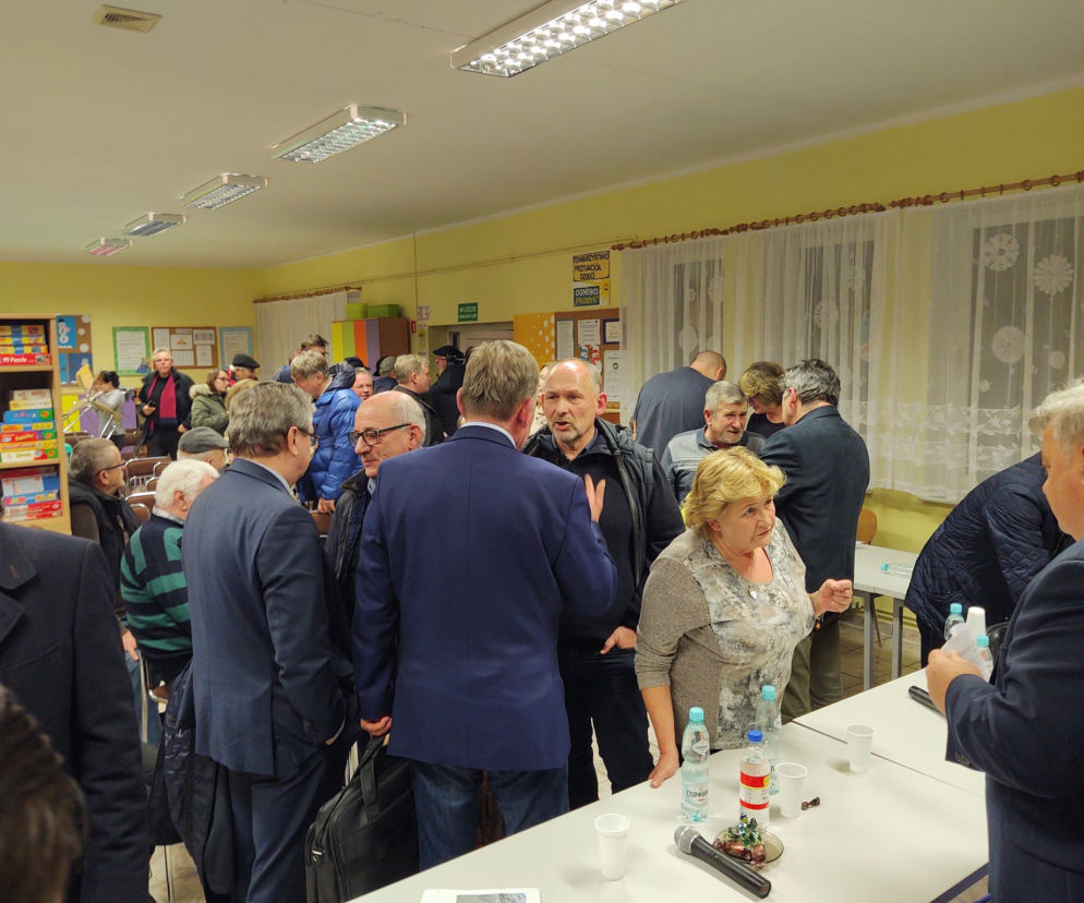 Konsultacje społeczne w Budzistowie gdzie zaprezentowano wstępne rozwiązania projektowe realizacji odcinka DK11 od węzła Kołobrzeg Wschód drogi S6 do ronda im. Patana (Janiska).