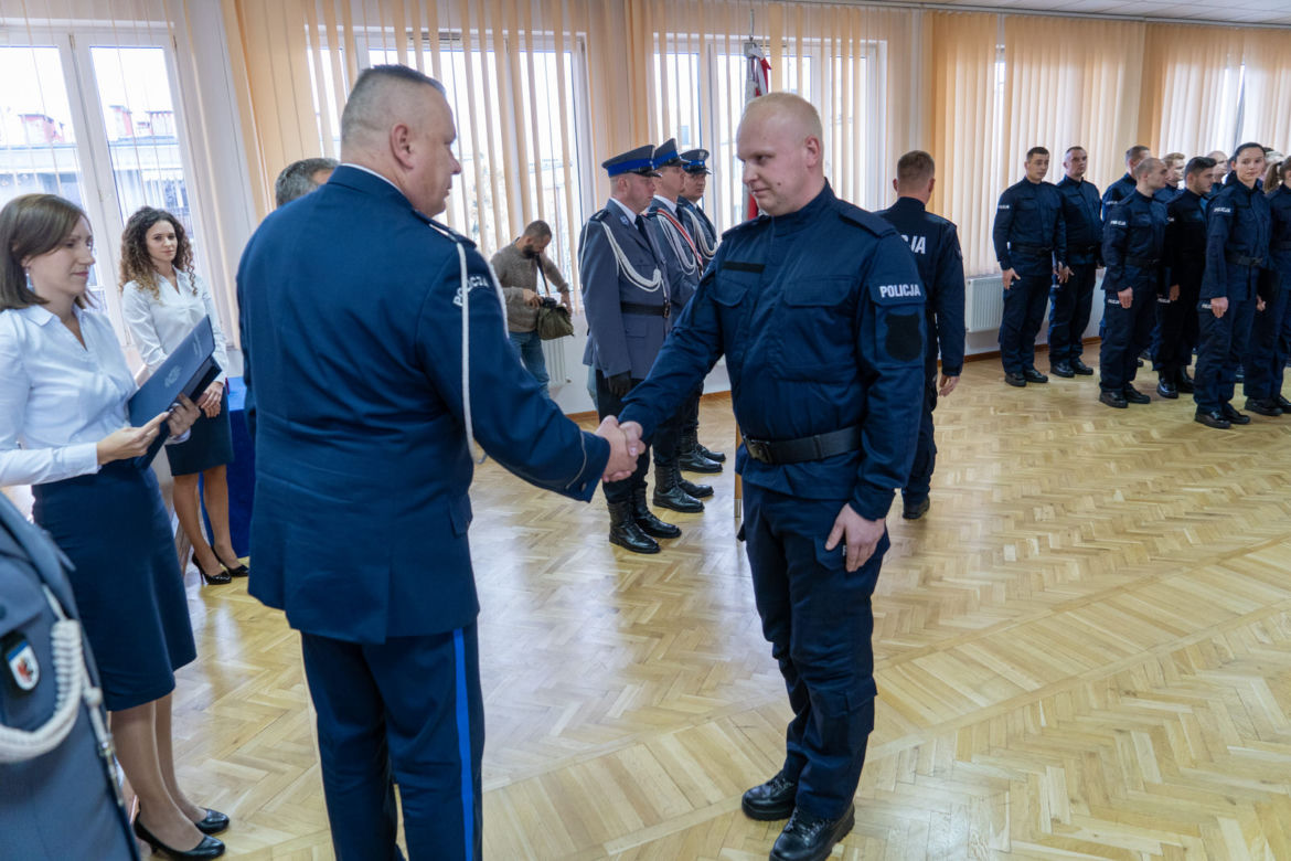 Młodzi policjanci złożyli w Bydgoszczy ślubowanie