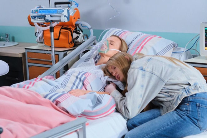 Pierwsza miłość, odcinek 4127: Izabela zabije nieprzytomną Marysię? Nie obudzi się ze śpiączki. Usłyszy głos i się zacznie - ZDJĘCIA