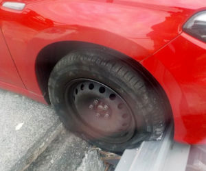 Pijany kierowca ubera roztrzaskał auto