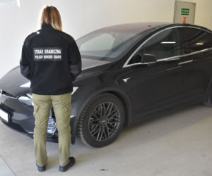 Skradziona Tesla Model X
